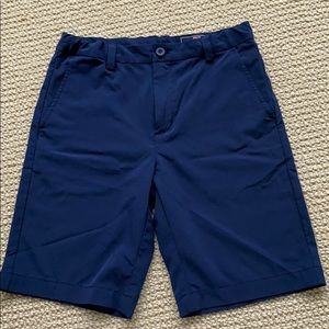 Vineyard Vines boys performance shorts